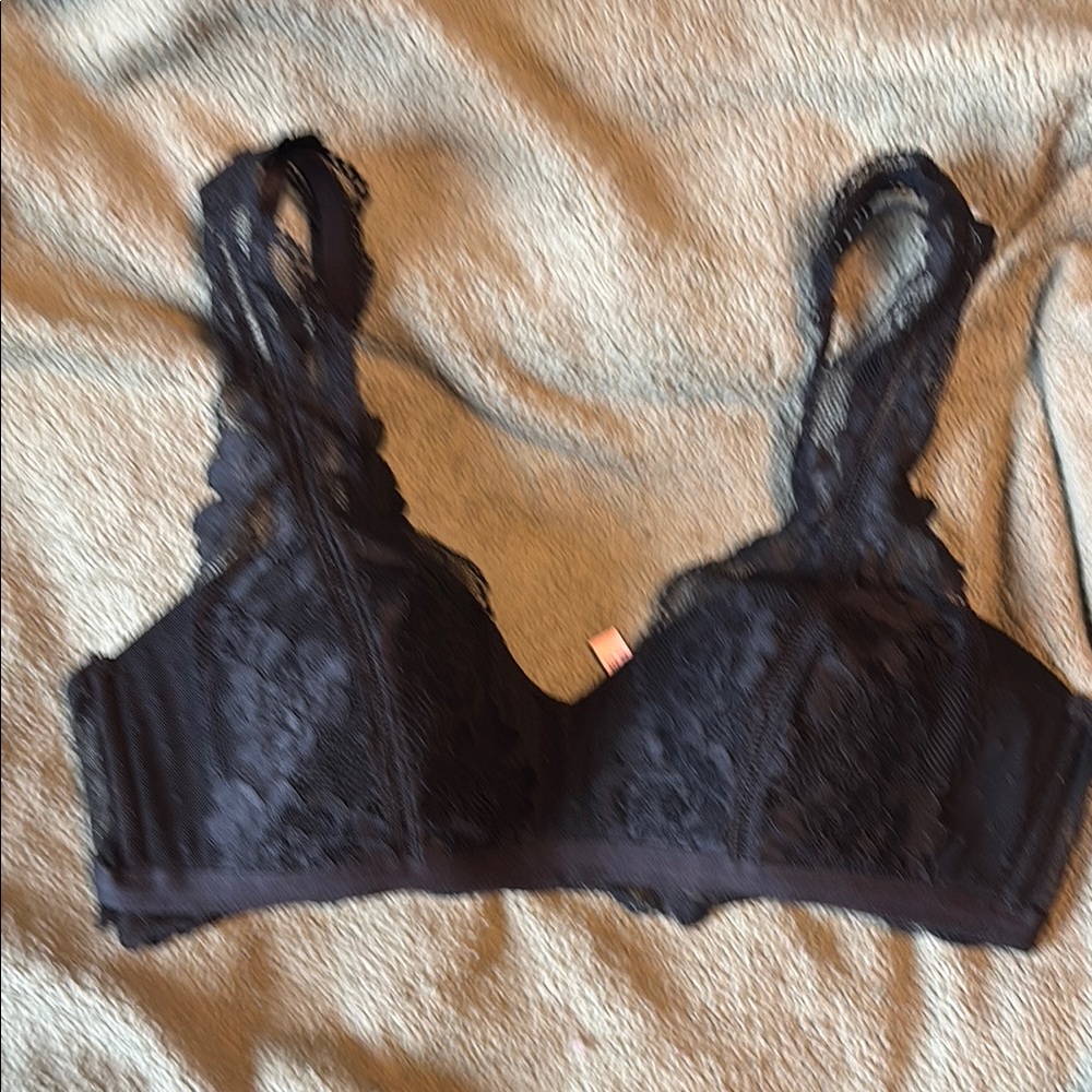 Black Lace Bralette with Wide Straps